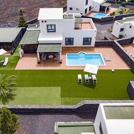 Lanzarote Zafiro Game 16 * بلايا بلانكا